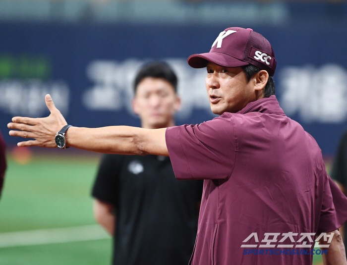  What is acting director Seol Jong-jin's guiding philosophy like?