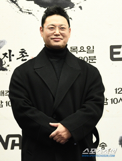 500 million lease on a deposit basis, toothbrushing, and eventually closing the gym...Choi Kanghee got emotional, too