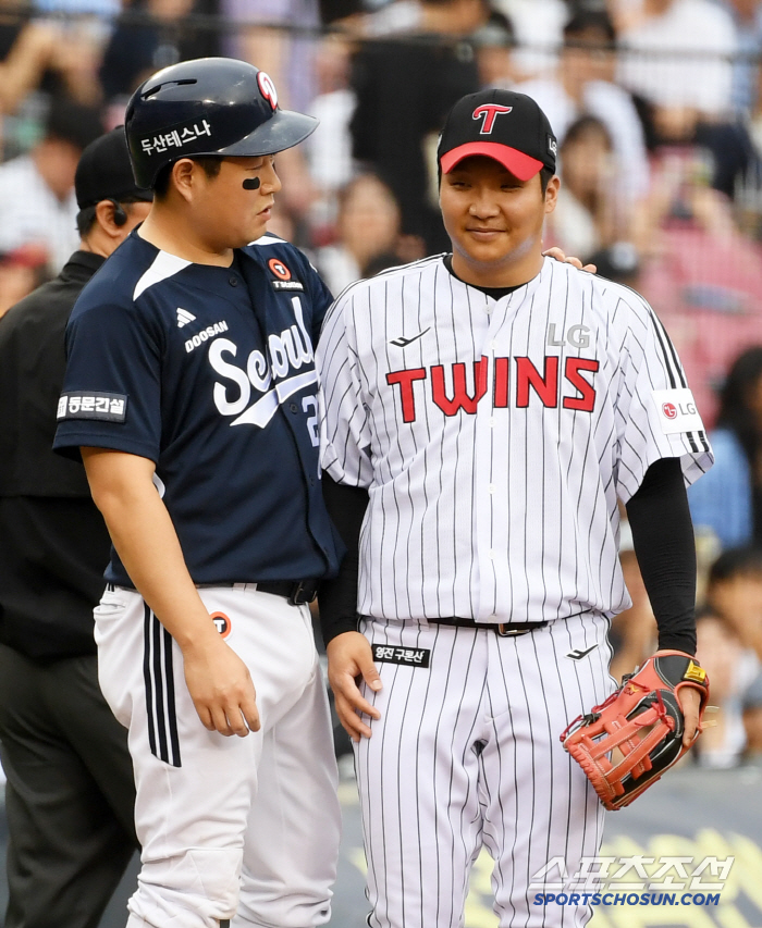 The 6.5 game difference was also burdensome. Hanwha is also under the pressure that the No. 1 team will feel, as said by the winner, who is 4.5G behind. We're going after each other