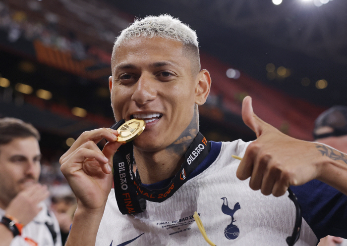 Crazy Tottenham? The worst glass body, Hishali song, 102 billion won. But could it be a big hit?
