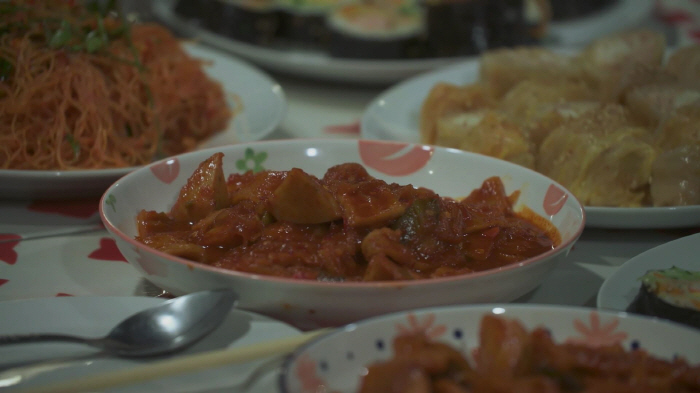 Do you know Cha Eun-woo among Thai people who got married in November?I'm amazed at his resemblance to him (Duyuno's homemade meal)