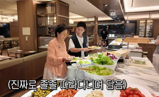 Itaewon building owner Sunwoo Yong-yeo, 35 years younger than me, hotel breakfast date..a luxury full course