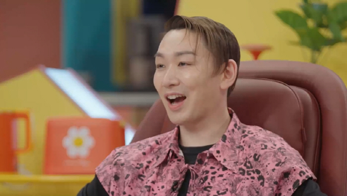 Kwak Tube, a natural attention seeker, has dreamed of becoming famous since he was young...I participated in an audition for 'Show Me the Money'