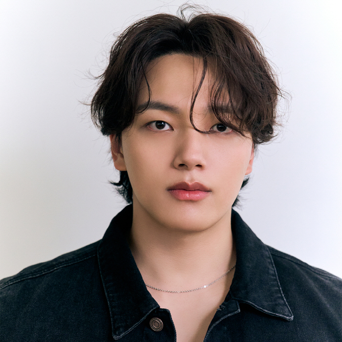 Yeo Jingoo Joins Fan Platform Hi& to Launch Exclusive Lounge and Boost Communication