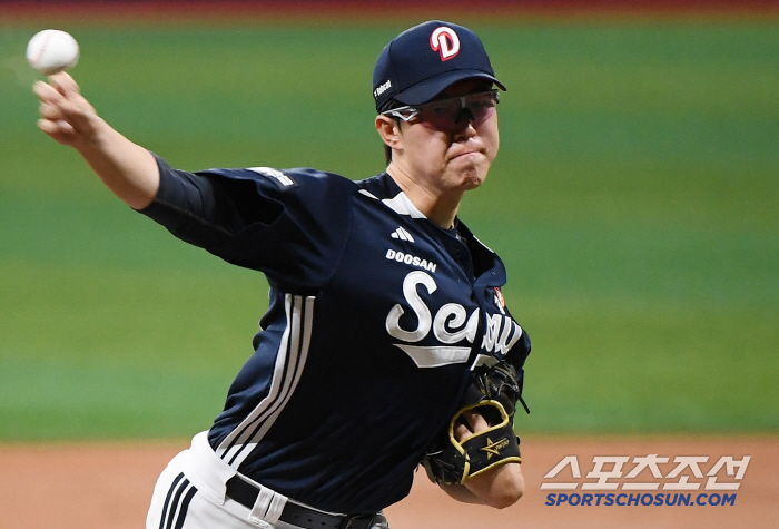 The national hitter gave me that chance.. Crazy talent who throws 150km to 100 pitches eventually goes to the bullpen → No one can beat him with his ball power