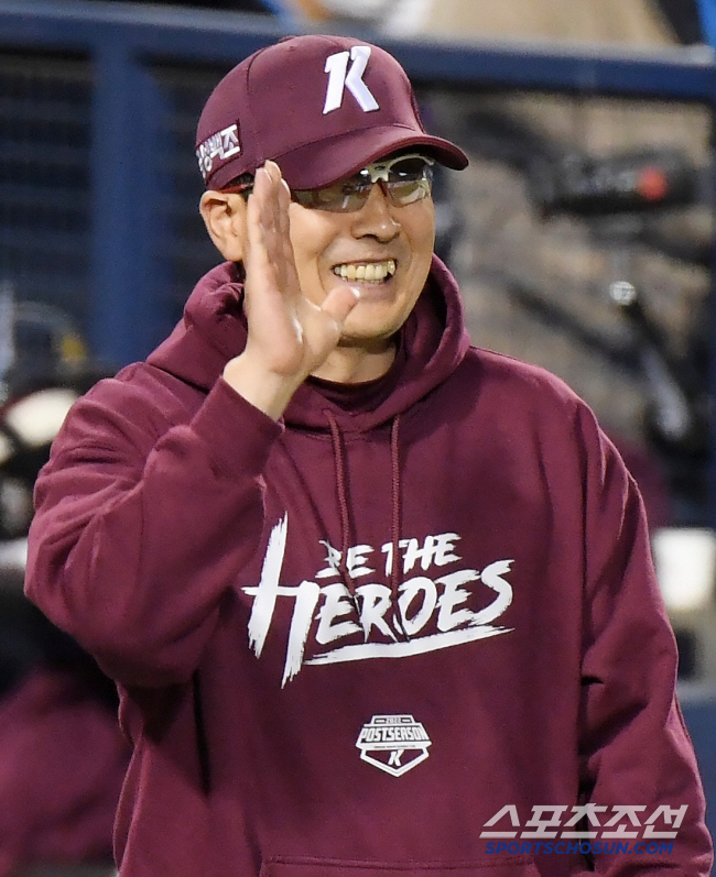 Our players, Hong Won-ki, who took Kiwoom to the end, are asking for your support