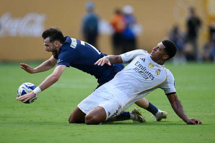 Shock Real Madrid £115m star plays injured for over 18 months In the end, surgery out