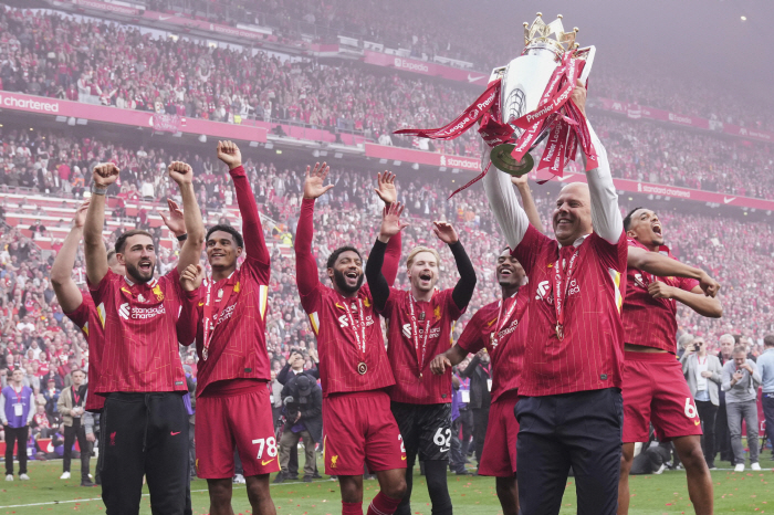 Tottenham and Manchester United watch and learn Liverpool Super Smart Club Special Praise...Even with 210 billion beats, there is enough room to recruit 240 billion Isaacs