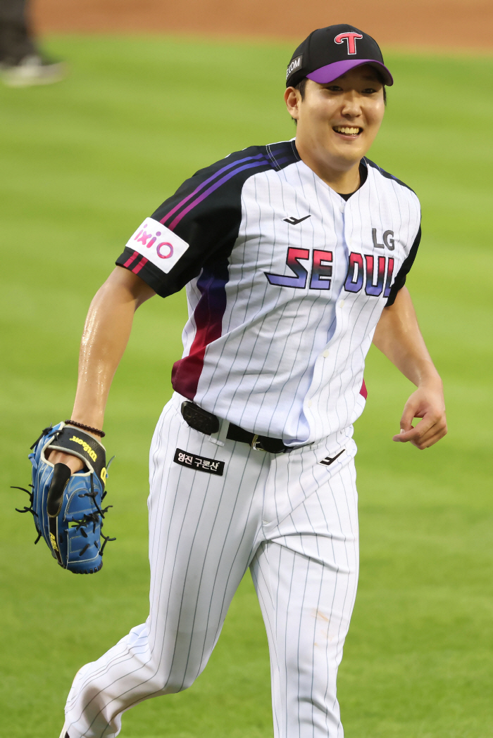 'It's fun to meet Lotte.' After Busan man's declaration of breaking the seal with stripes, the pitcher you want to try is... 