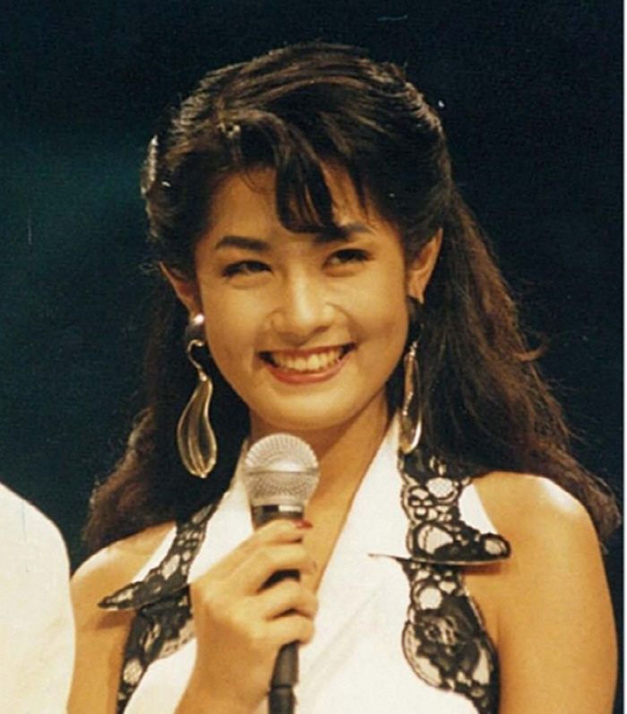 Lee Jong-eun, a 13-year-old son was everything..Late death news 7th anniversary of breakup tears in Abu Dhabi