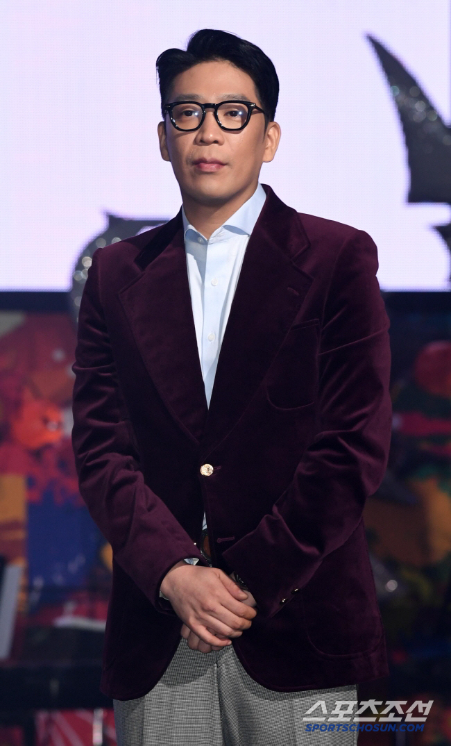  MC Mong resigns as head of Wonhundred → Leaving Extreme Depression, deteriorating health (Full Story)