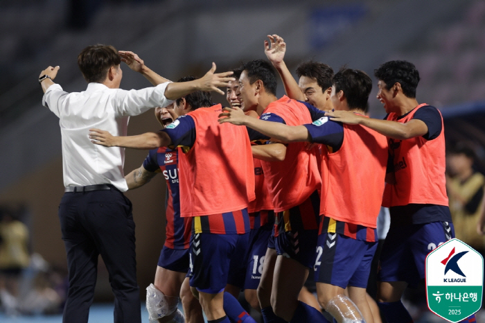  Suwon Mayor, thank Choi Soon-ho Director Kim Eun-joong can go to a good location for Suwon FC