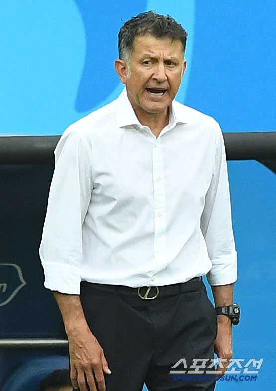 Osorio, who was a candidate for the Korean national team's coach, will take over as the Chinese head coach...All the conditions of the association are met