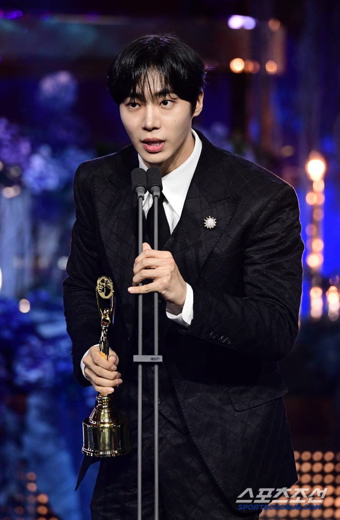  Chu Youngwoo's sincere acceptance speech