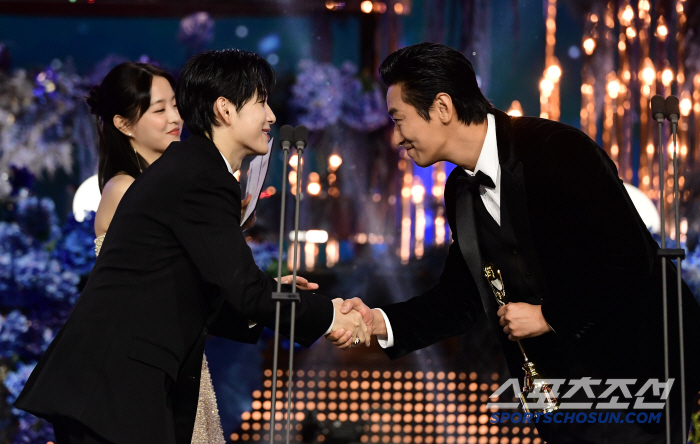  Congratulations, Jihoon