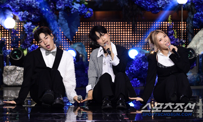  Jetsby Blue Dragon Series Awards is full of excitement