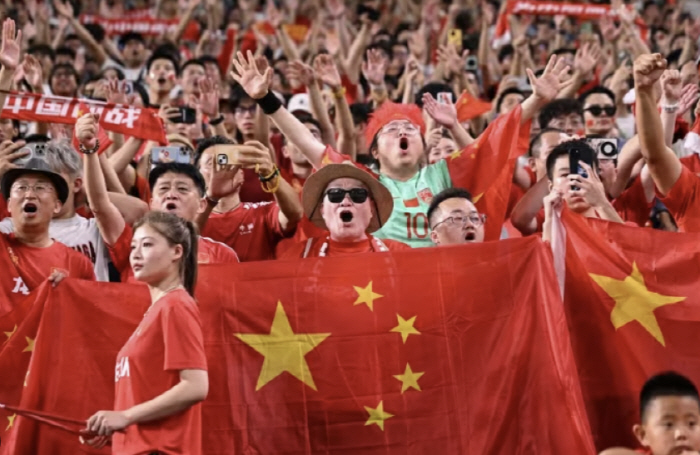 Pour money into the bottomless jar? Worst China Ever Appears With Unimaginable Luck → Prospects to Go Overseas