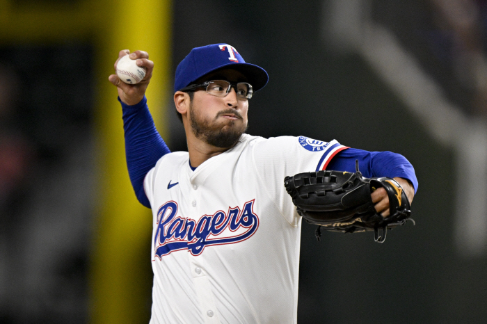Will it be revived in ATL, a Korean-right-hander swingman sold by TEX, because it is a waste of 3.7 billion won? As a starter, it's a chance to have a blessing in disguise