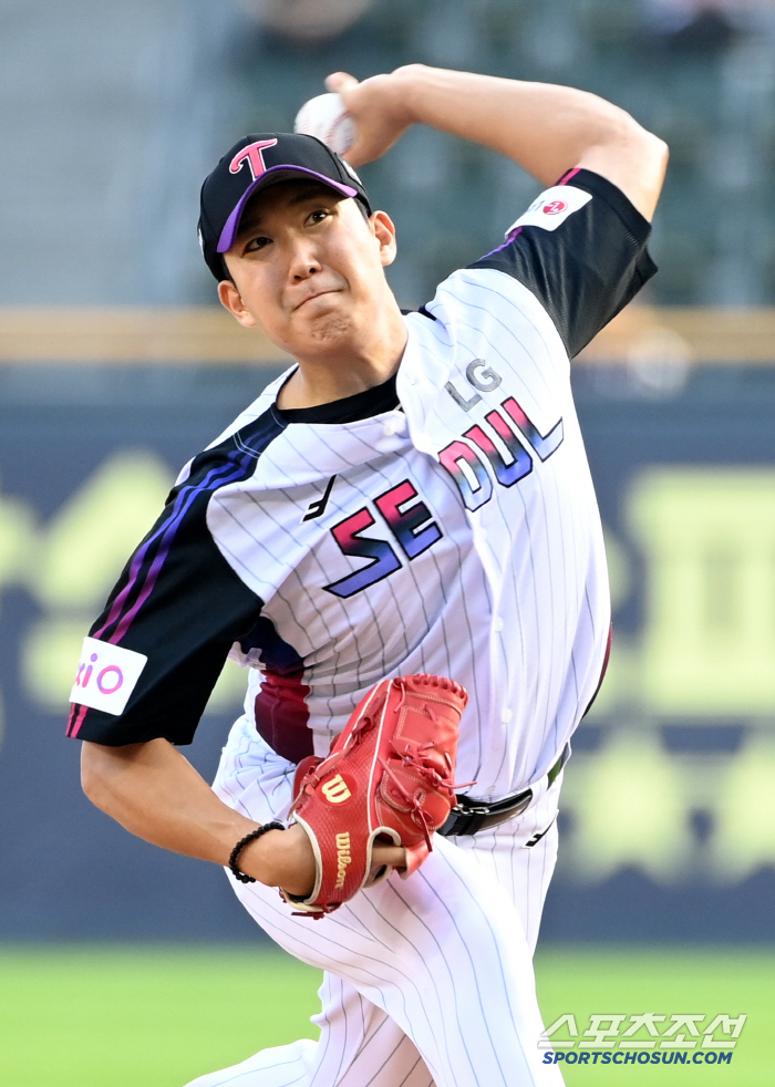 I think it's time to start next year's opening game? 1G car, No. 1 team batting average, second half opener, 5 consecutive foreigners, domestic ace who won all the burdens. 1 run and 8 wins in 6 innings 