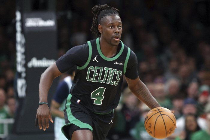 Why did the world's best defender become Gye-reuk. Blame! Portland's recruitment policy.  Recruitment of media Zru Halladay. That's too expensive.