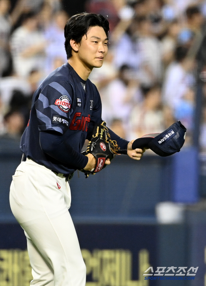bullpen ERA 0.68. Hong Min-ki, who tied LG's left hand tightly for two consecutive days. Get hold and belief index up If I can't block it, it might flip