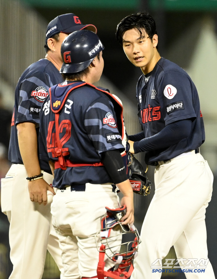 bullpen ERA 0.68. Hong Min-ki, who tied LG's left hand tightly for two consecutive days. Get hold and belief index up If I can't block it, it might flip