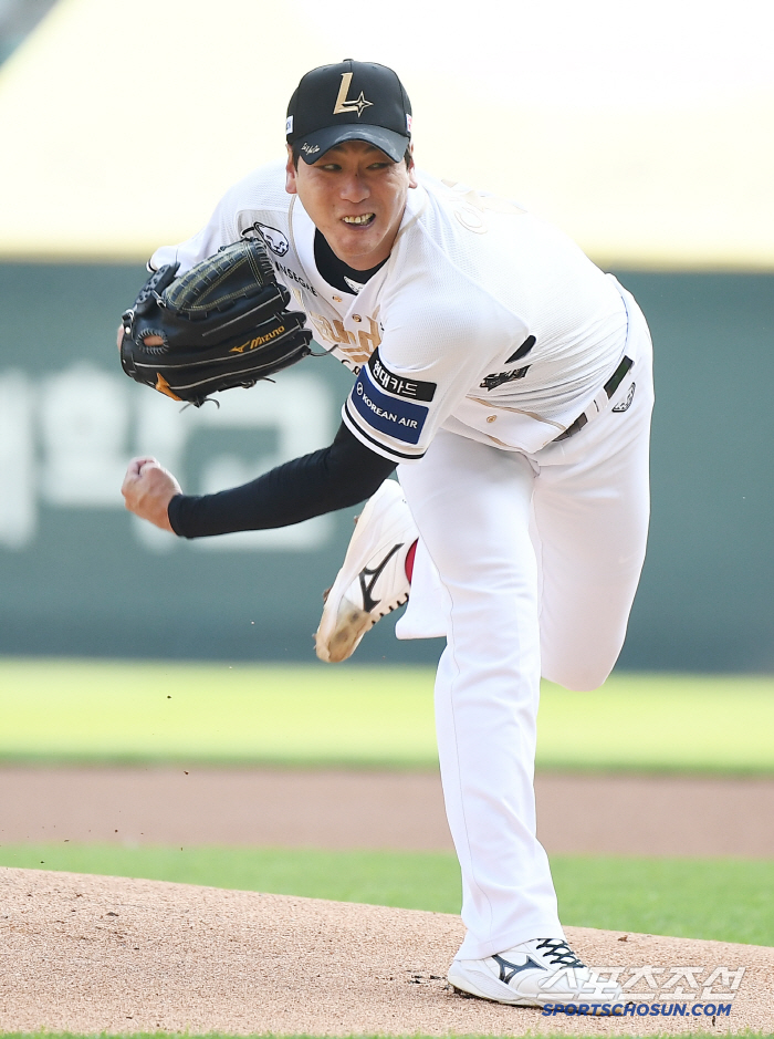 I don't think about other teams...Hanwha doesn't change its rotation either! Ryu Hyun-jin vs. Kim Kwang-hyun, now the sky will decide