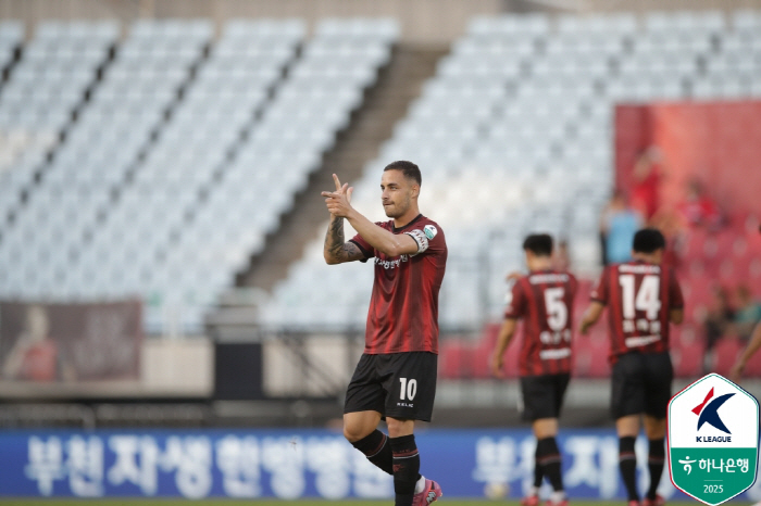 Montagno Hat-Trick Bucheon Jumps 53 wins, 6 games undefeated, and 3rd place against Asan, Chungnam after a slugfest 