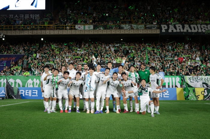 Now I'm back up...Jeonbuk, which won by a two-goal margin, is an absolute first-place team in name and reality
