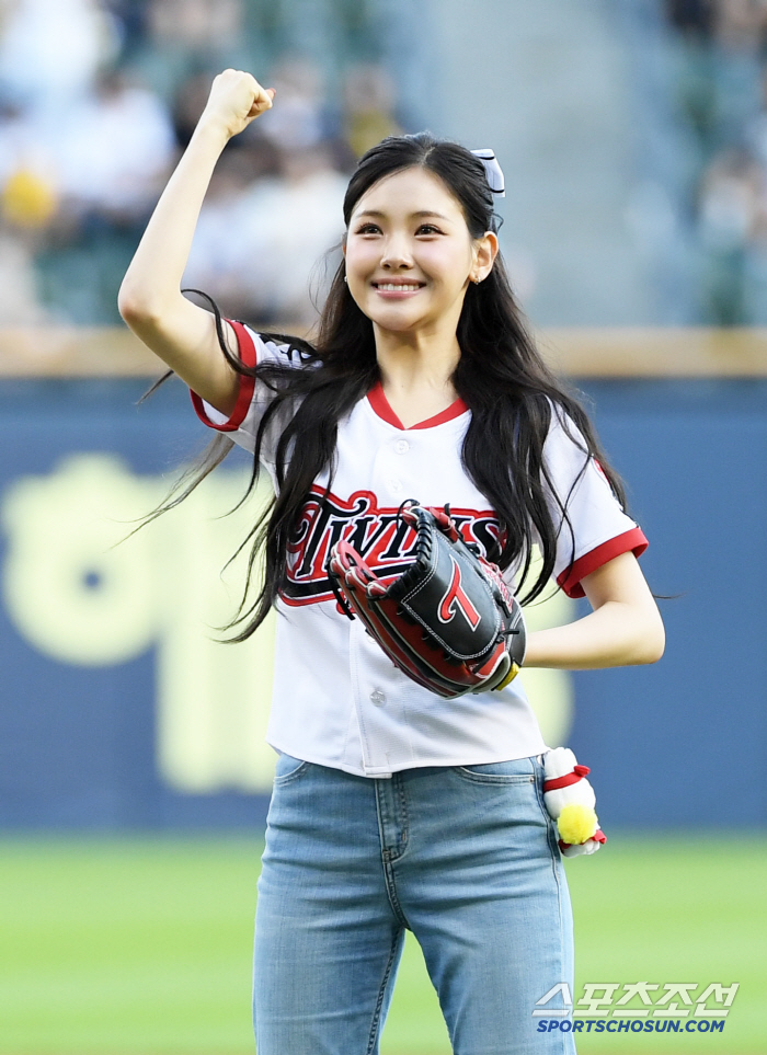 Baby Don't Cry Lee Hyun LG Victory Fairy
