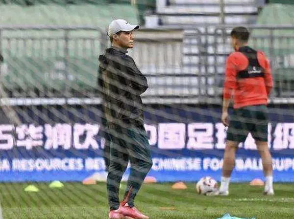 , Anti-Korean Criticism Appears Chinese Club Suffers from Korean Coach Phobia...Choi Kang-hee → Seo Jeong-won mentioned the case