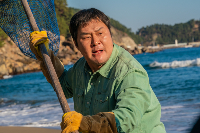 The best cast of all time...Cho Jung-seok → Lee Jung-eun Zombie Daughter, 3 essential viewing points