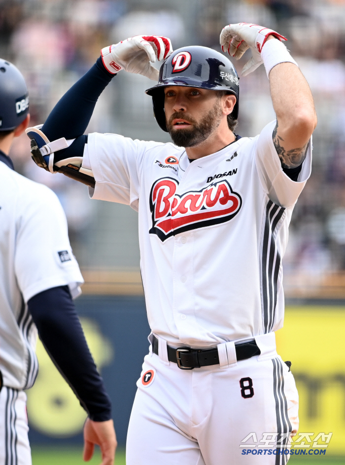 Foreigners' Korea-Japan war Super Catch → First time for foreigners to impress with defense