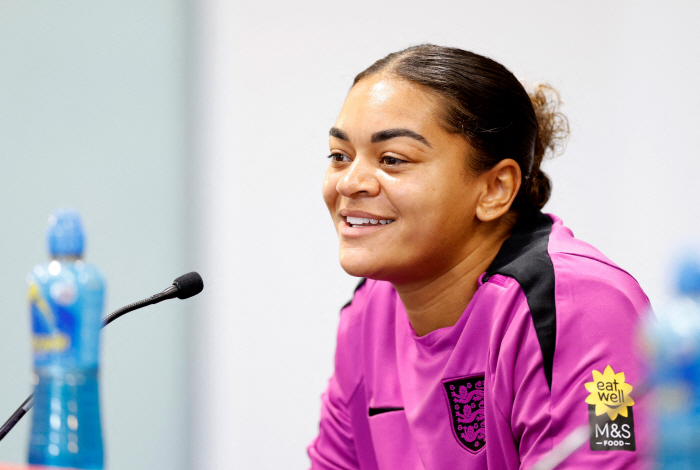 Hate remarks as women's livestock grows ↑ Courageous voices of female athletes who hung up on SNS ahead of the semifinals of the 女 Euro