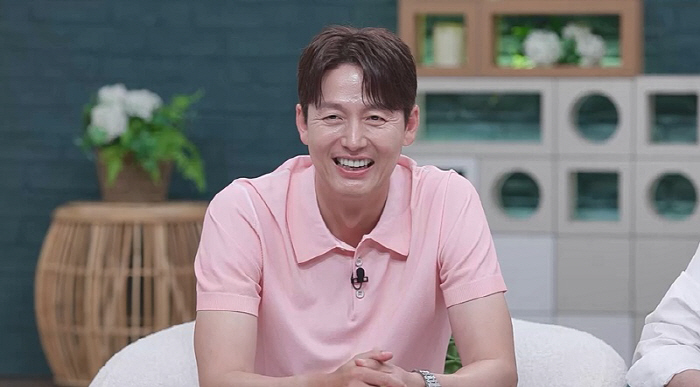 Lee Jung-jin is 47 years old, and she is suspected of being a single woman. Lee Jong-hyuk is devastated (Groom Class)