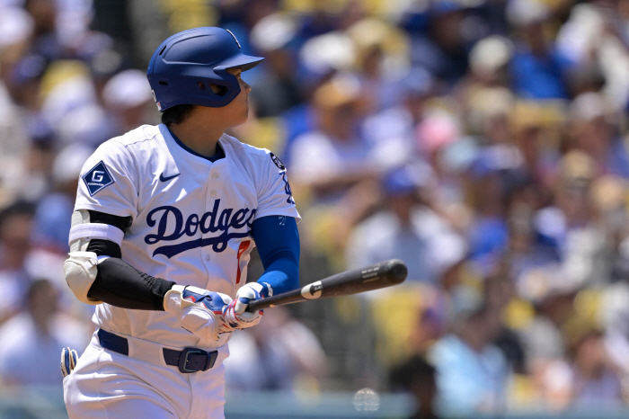 Oh no! NL home run leader has changed, ARI giant Suarez 3435 consecutive at-bats exploded as Ohtani hit 34