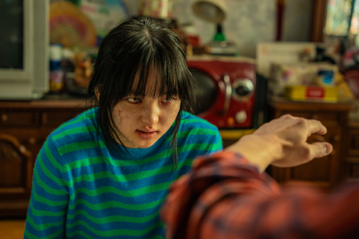 Real daughter fool...Zombie Daughter Cho Jung-seok, couldn't be more perfect (Roundup)