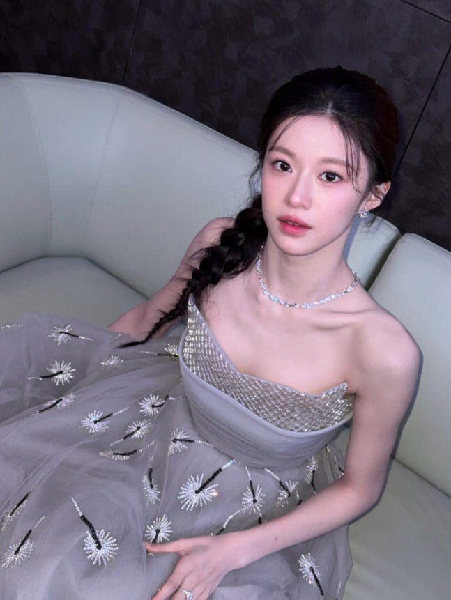  Ko Yoon-jung reveals behind-the-scenes footage of Cheongryong, Dua  Woah  Luxury 'Is the visual real?'