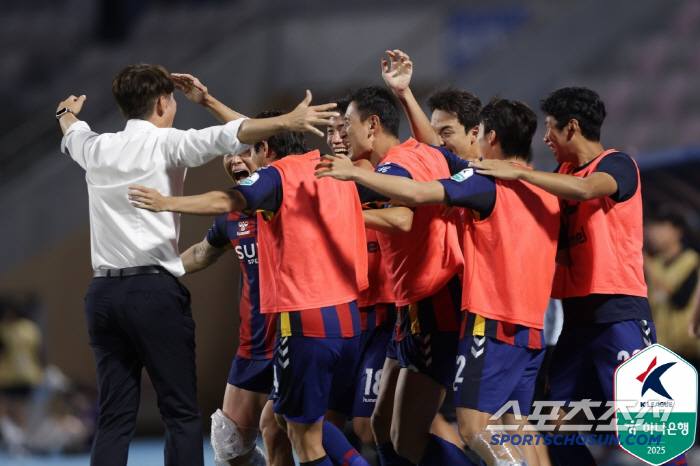 3 points with Suep's eldest brother, 38-year-old fighting spirit Captain Lee Yong-na can also do it while looking at Dong-guk Lee Think Su-Ep, second half turnaround 