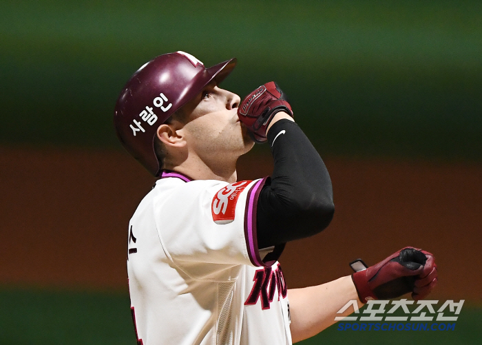 Gocheok in chaos, the batter of the six-week contract retired → Pitcher refuses to extend the contract today is a farewell match...Looking for the 7th foreigner. 
