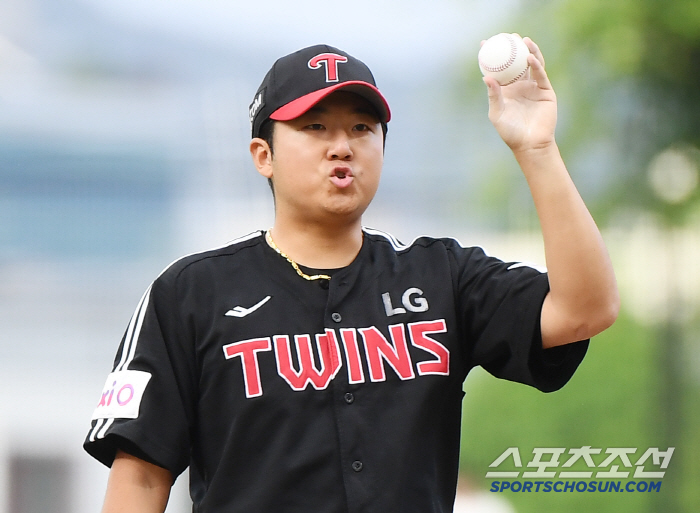 I even caught the LG killer. Ace got five starts, gave up one run in six innings, and won by the decision on nail. I'm about to win nine games ahead of Lim Chan-gyu and Son Joo-young (Gwangju site)