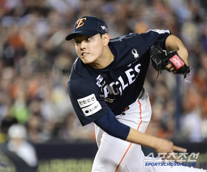 Liberato Super Catch! Thank you! Moon Dong-ju, 158km bang! 8 wins are required → Hanwha's 10th consecutive win is also close
