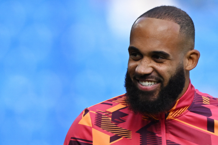 Manchester United was my dream club Mbomo's excited feelings about becoming 130 billion won, confirmed to join Manchester United → No. 19 → Tour