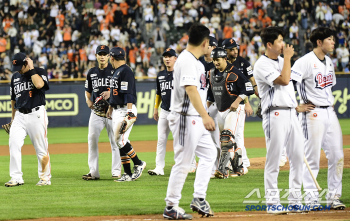  Hanwha, which won the Doosan Bears, has won 10 consecutive games