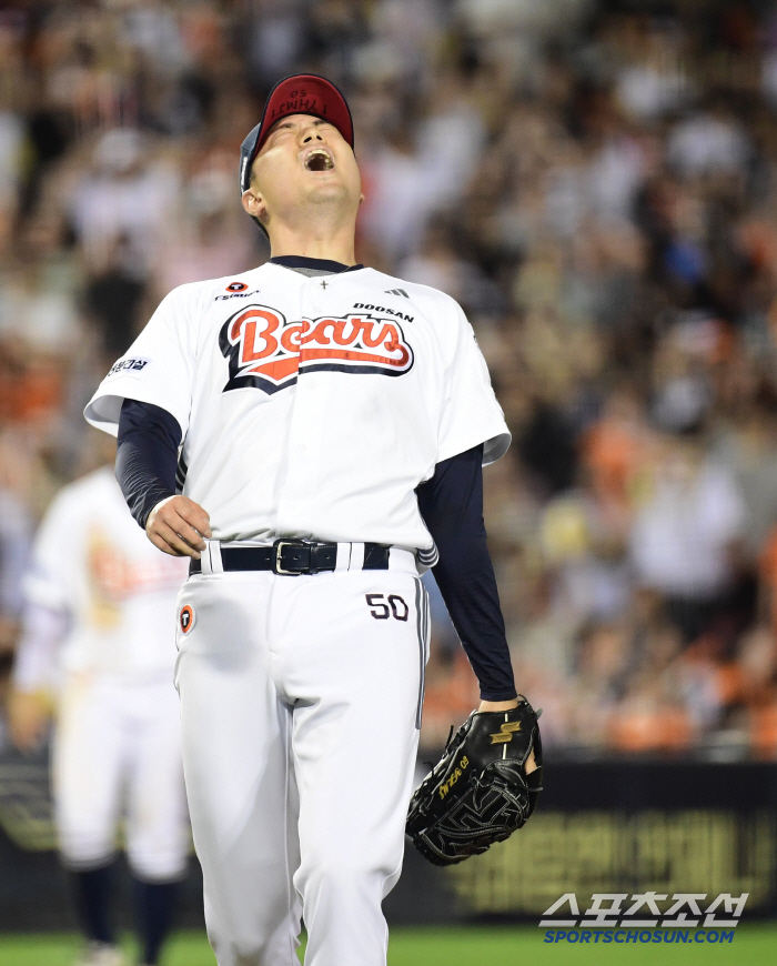  Lee Young-ha roars past the risk of losing the bases