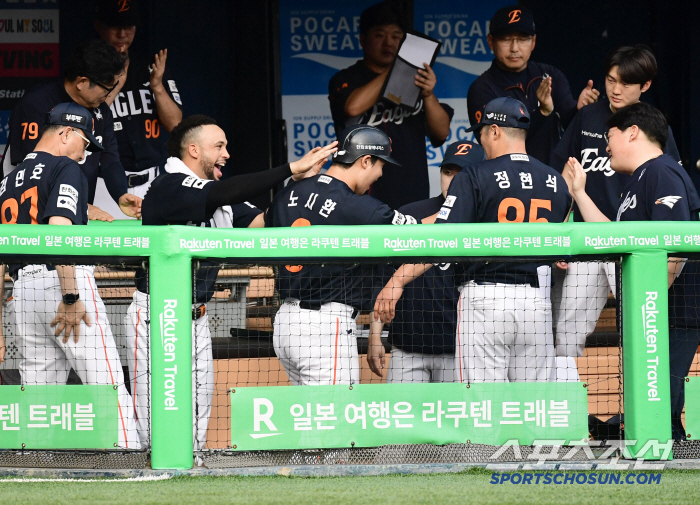  Liberato Roh Si-hwan's home run is the best