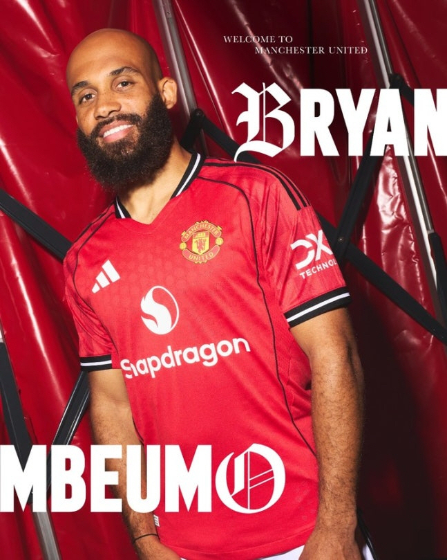 Samgo Choryo Manchester United finally has a horror machine! I'm happy to enter the Dream Club after recruiting Mbomo for the transfer fee of 130 billion won contract period of 51 No. 19 