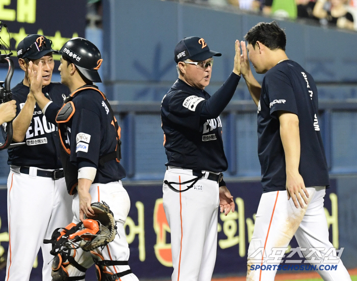 What is that about 40 years of true record → Coach Kim Kyung-moon's victory speech, it was the same as usual
