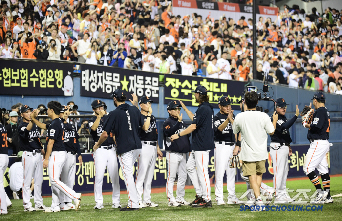 What is that about 40 years of true record → Coach Kim Kyung-moon's victory speech, it was the same as usual