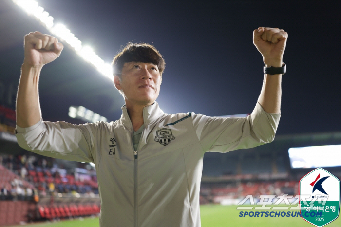 94 game changer Willian Hyunbeom. Desperate is this scary The number of mechanical balls in the second half of the year is crazy